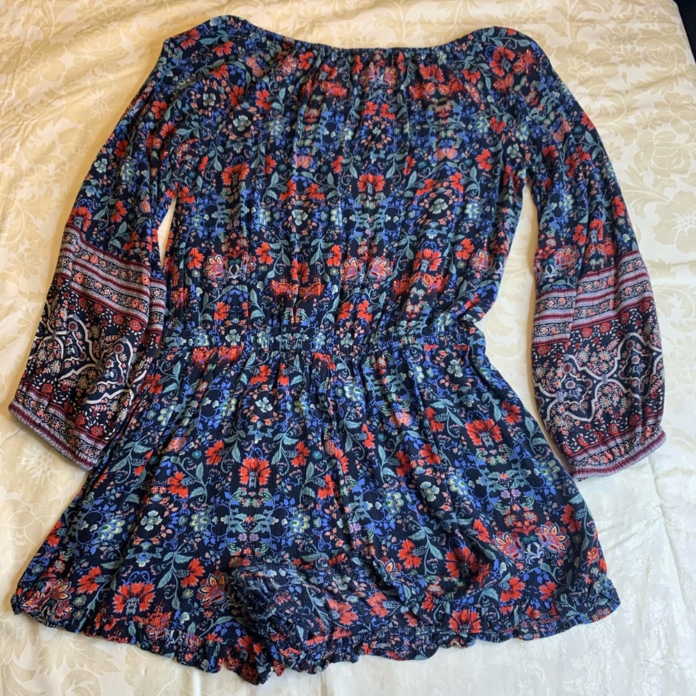 Romper - Picture 3 of 4